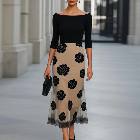 Roiiz Groovy Black Boat Neck Midi Dress